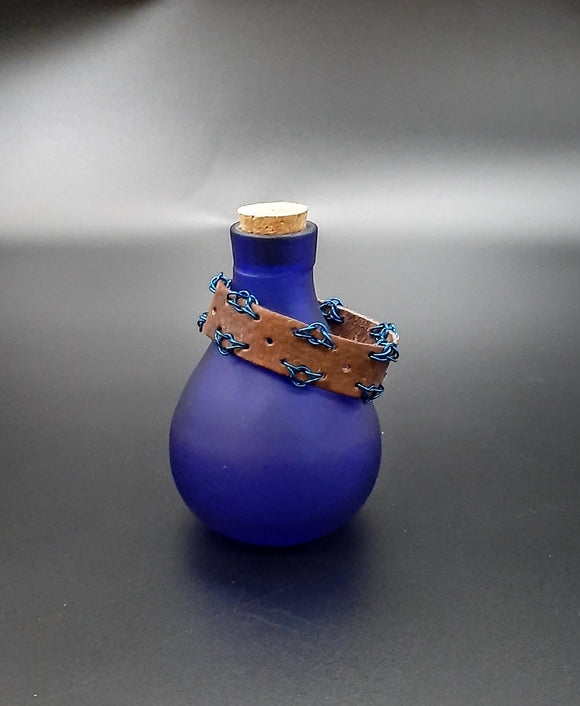 BLUE CHAINMAIL LEATHER BRACELET (7